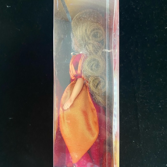 RARE HTF Penny Brite as Rapunzel. 2009 collector doll - Picture 4 of 6